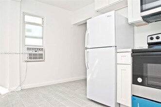 1323 N Federal Hwy in Hollywood, FL - Building Photo - Building Photo