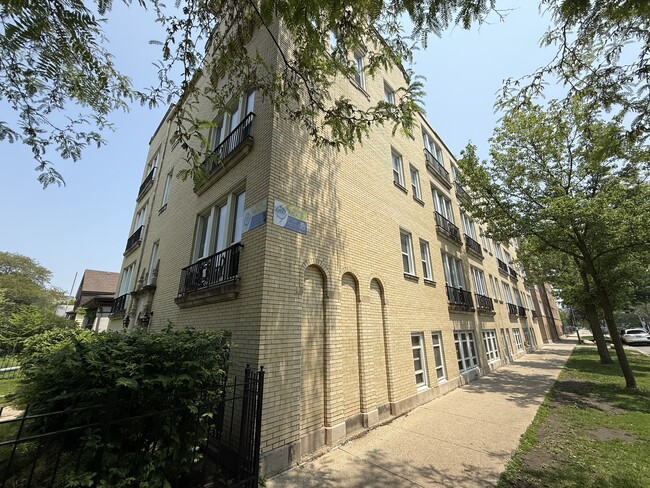 4901 N Christiana Ave in Chicago, IL - Building Photo - Building Photo