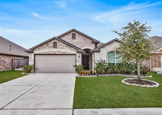 property at 9539 Summer River Dr