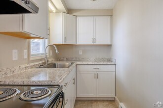 127 Spring Ave in Watertown, NY - Building Photo - Building Photo