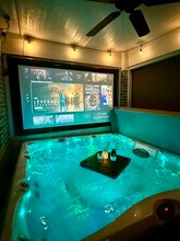 8302 Elander Dr in Killeen, TX - Foto de edificio - Building Photo