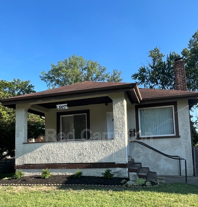 property at 1927 Lawn Ave