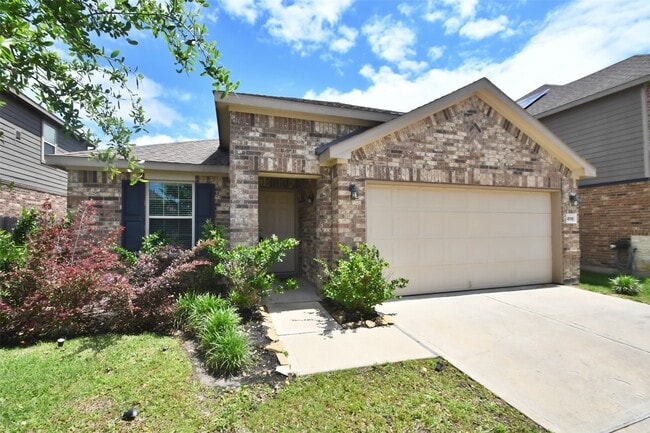 5010 Brewcastle Ln