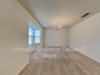 2125 Preston Trail in Forney, TX - Foto de edificio - Building Photo