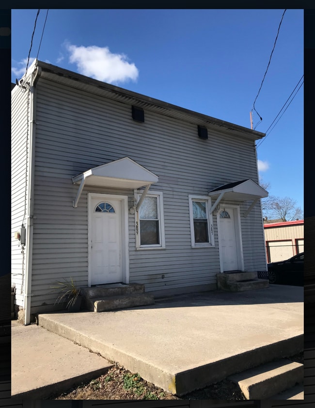 389 E King St, Unit 389 E King St in Chambersburg, PA - Building Photo - Building Photo