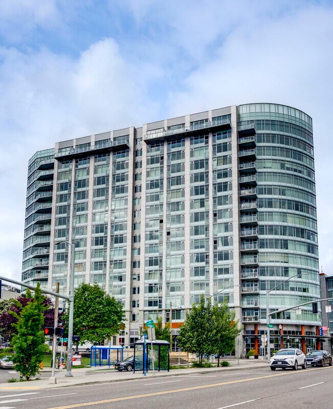 property at 1926 W Burnside St