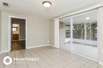 7704 Birchwood Dr in Port Richey, FL - Foto de edificio - Building Photo