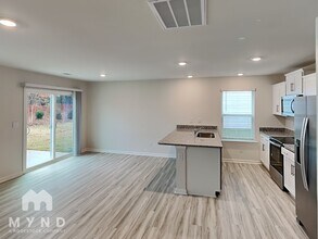 4137 Lurelin Rd in Charlotte, NC - Building Photo - Building Photo