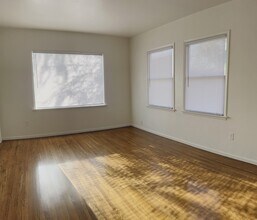 2500 Drake St in Bakersfield, CA - Building Photo - Building Photo