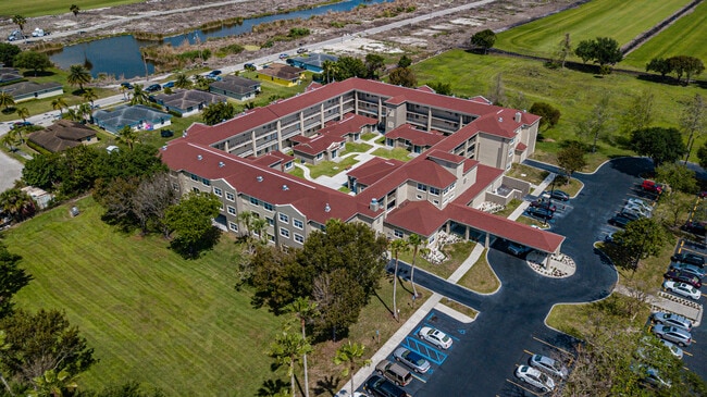 Glade Pioneer Terrace-62+ in Belle Glade, FL - Foto de edificio - Building Photo