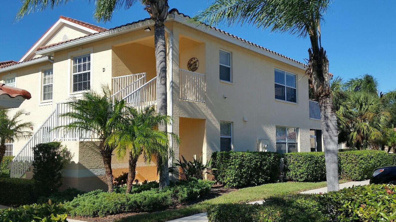4437 Corso Venetia Blvd in Venice, FL - Building Photo