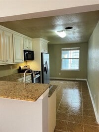 1105 Elliston St photo'