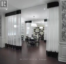 25 Greenview Ave in Toronto, ON - Building Photo - Building Photo