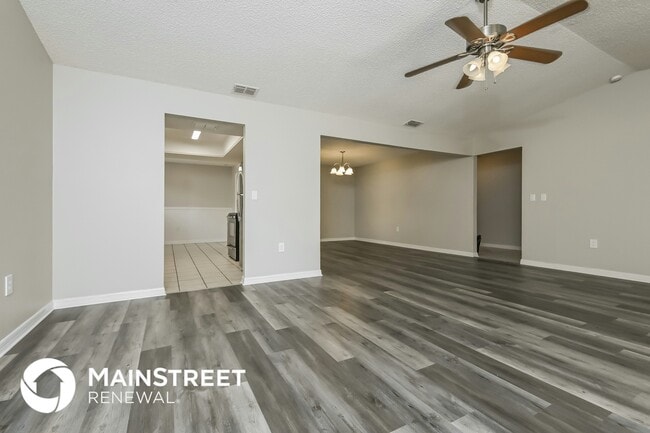 4135 Old Colony Rd in Mulberry, FL - Building Photo - Building Photo