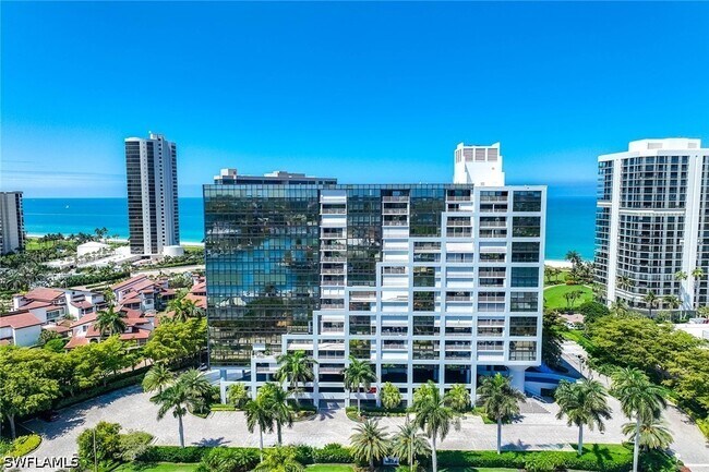 4751 Gulf Shore Blvd N in Naples, FL - Building Photo - Building Photo