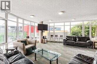 892 Carnarvon St in New Westminster, BC - Building Photo - Building Photo