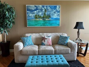 7862 Sailboat Key Blvd S in South Pasadena, FL - Building Photo - Building Photo