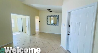 3718 Coco Lake Dr in Coconut Creek, FL - Building Photo - Building Photo