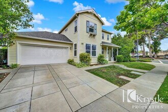 300 Poplar Ave in Vallejo, CA - Building Photo - Building Photo