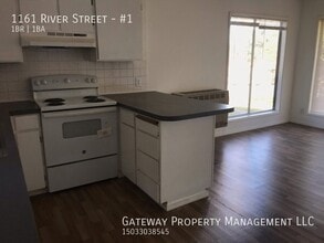 1161 River St in Vernonia, OR - Building Photo - Building Photo