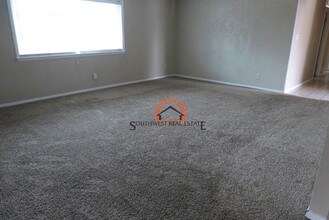 101 Cactus Dr in Clovis, NM - Building Photo - Building Photo