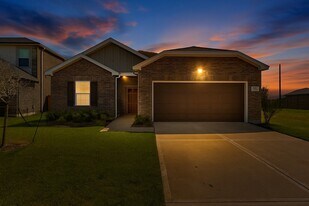 5830 Capri Frst Dr in Katy, TX - Building Photo