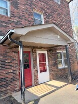 1313 Mulberry Mill Rd, Unit 4 in North Wilkesboro, NC - Building Photo