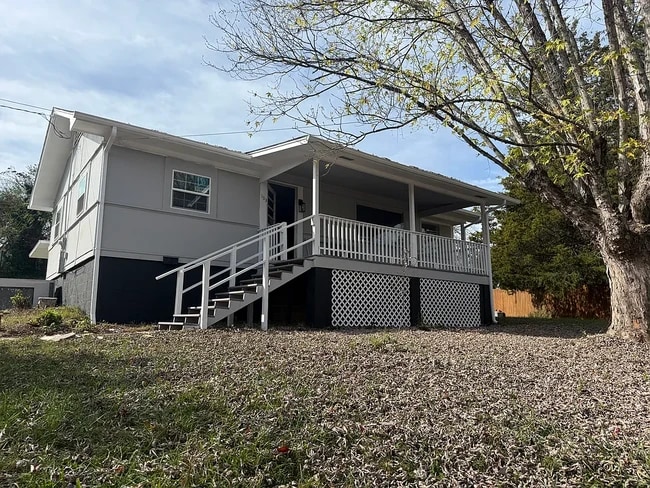 property at 103 Underwood Rd