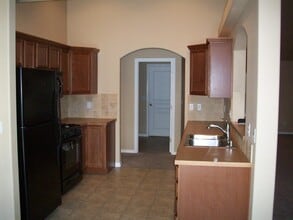 6310 W 6th Ave in Kennewick, WA - Building Photo - Building Photo