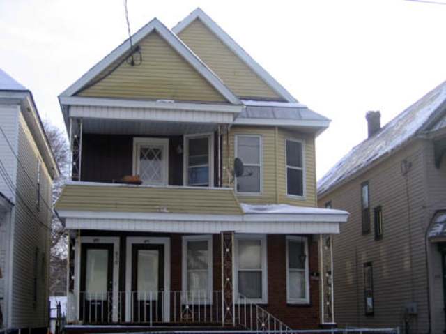 210 McClellan St in Schenectady, NY - Foto de edificio - Building Photo