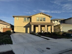 1535 McClure St in Woodland, CA - Building Photo - Building Photo