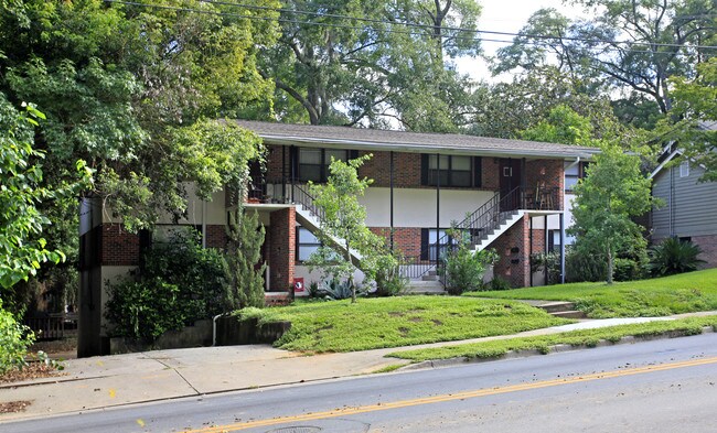 606 E Park Ave in Tallahassee, FL - Foto de edificio - Building Photo