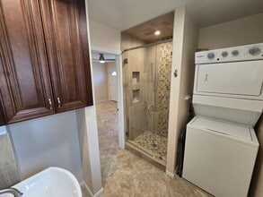 2142-48 Oliver Ave in San Diego, CA - Building Photo - Building Photo