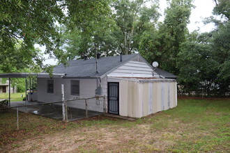 4053 Seabreeze Rd N in Mobile, AL - Building Photo - Building Photo