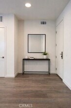 12012 Valleyheart Dr in Los Angeles, CA - Building Photo - Building Photo