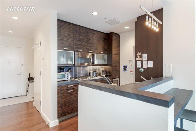 101 W 24th St-Unit -: 10C in New York, NY - Foto de edificio - Building Photo