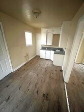 3102 Duke St in Lubbock, TX - Building Photo - Building Photo