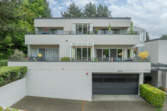 The Regency Terrace in Mercer Island, WA - Foto de edificio - Building Photo