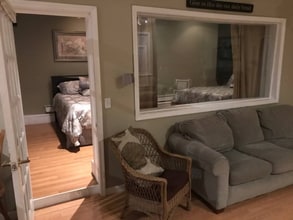 390 Main St in Otego, NY - Foto de edificio - Building Photo