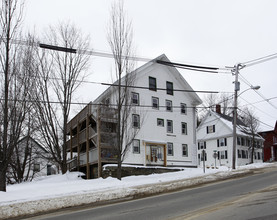 2 Walker St in Bridgton, ME - Building Photo - Building Photo