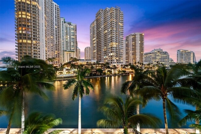 property at 495 Brickell Ave