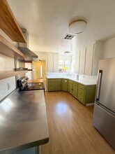 925 Park Paseo in Las Vegas, NV - Foto de edificio - Building Photo