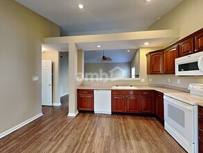 12305 Driftstone Dr in Fishers, IN - Building Photo - Building Photo