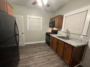 813 Reading Rd in Louisville, KY - Building Photo - Building Photo