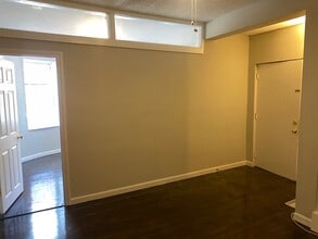 618 Columbus Ave, Unit 2 in Boston, MA - Foto de edificio - Building Photo