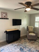 1430 Lake Weldona Dr, Unit 1 Bdrm Appt - Lake Views in Orlando, FL - Foto de edificio - Building Photo
