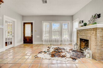 5221 Mulford St in Houston, TX - Building Photo - Building Photo