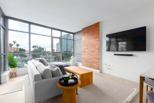 1441 9th Ave, Unit 204 in San Diego, CA - Building Photo