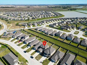 7402 Clover Chase Dr in Katy, TX - Building Photo - Building Photo