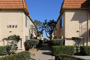 Coronado Manor Apartments